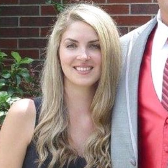 Meet your Posher, Frances - Picture 1 of 2